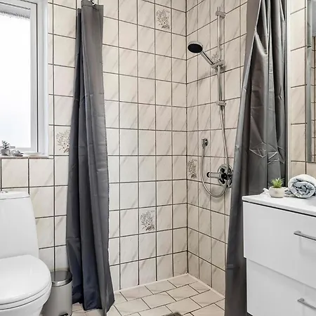 Amazing In With Wifi Hébergement de vacances *